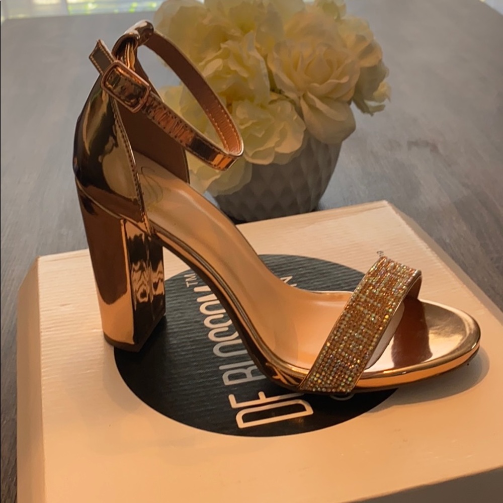 Used De Blossom Collection Heels!